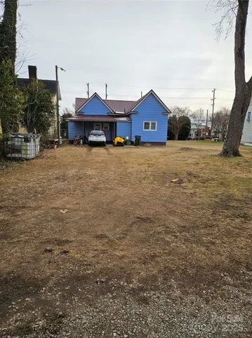 $195,000 | 414 South Yadkin Avenue, Spencer, NC 28159