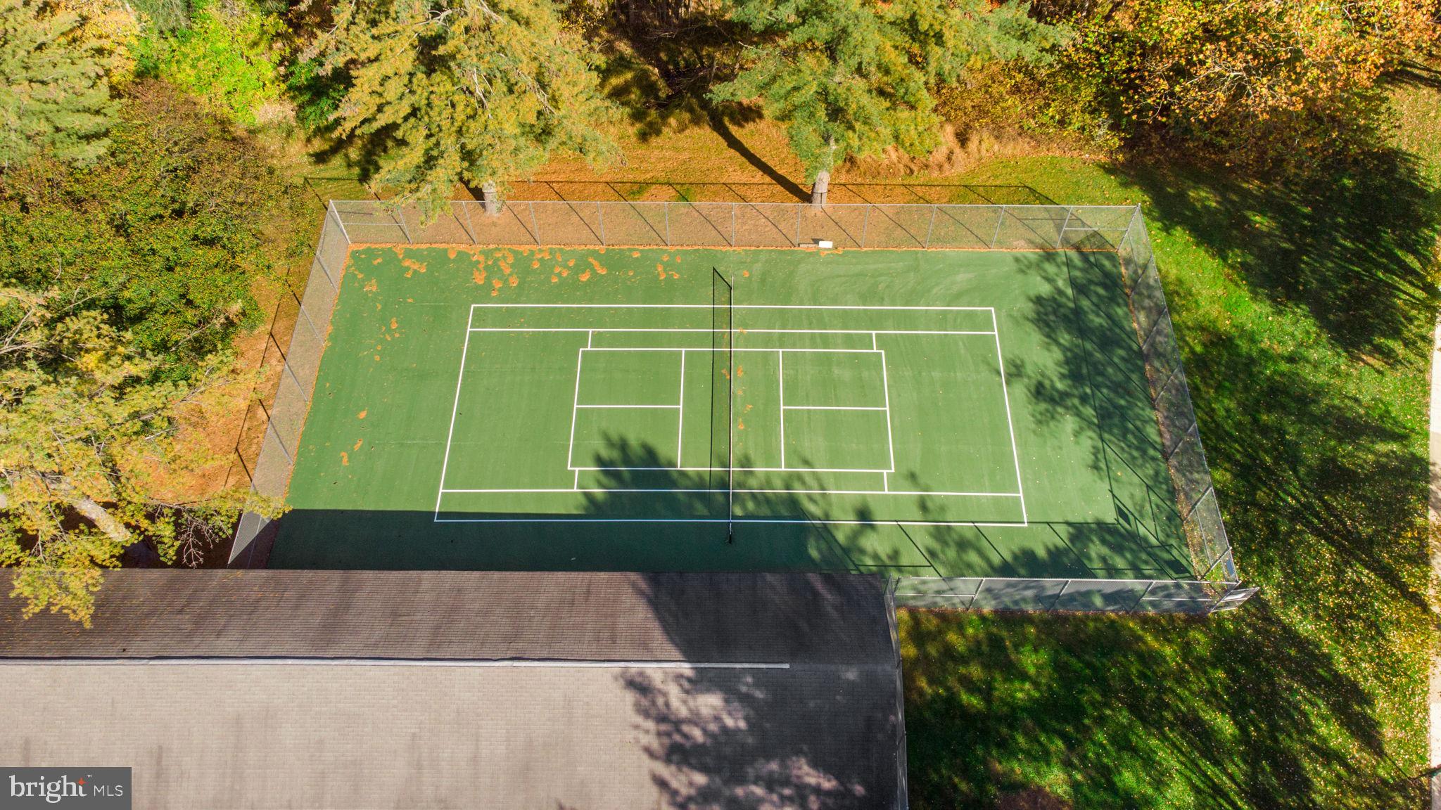 17513 Longview Lane Olney, MD 20832 - Photo 47 of 51 Community Tennis Court