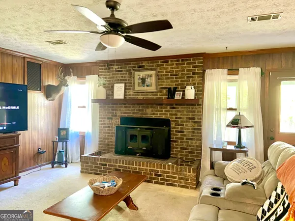 $309,000 | 6404 Cartledge Road, Box Springs, GA 31801