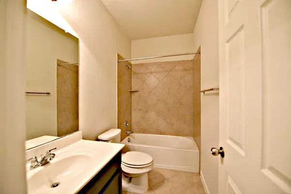 $1,795 | 1900 Little Elm Trail, Unit 9, Cedar Park, TX 78613