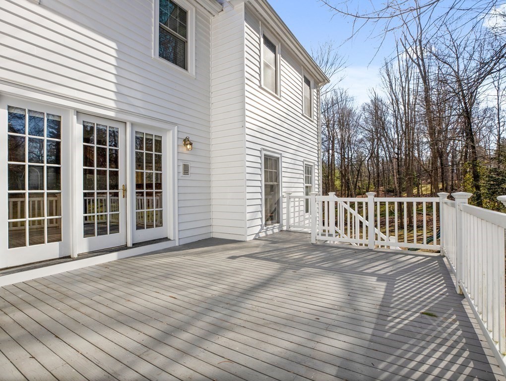 48 Hundreds Road Wellesley, MA 02481 - Photo 27 of 32