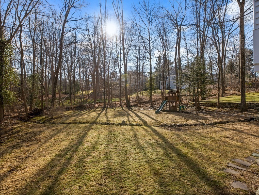 48 Hundreds Road Wellesley, MA 02481 - Photo 31 of 32