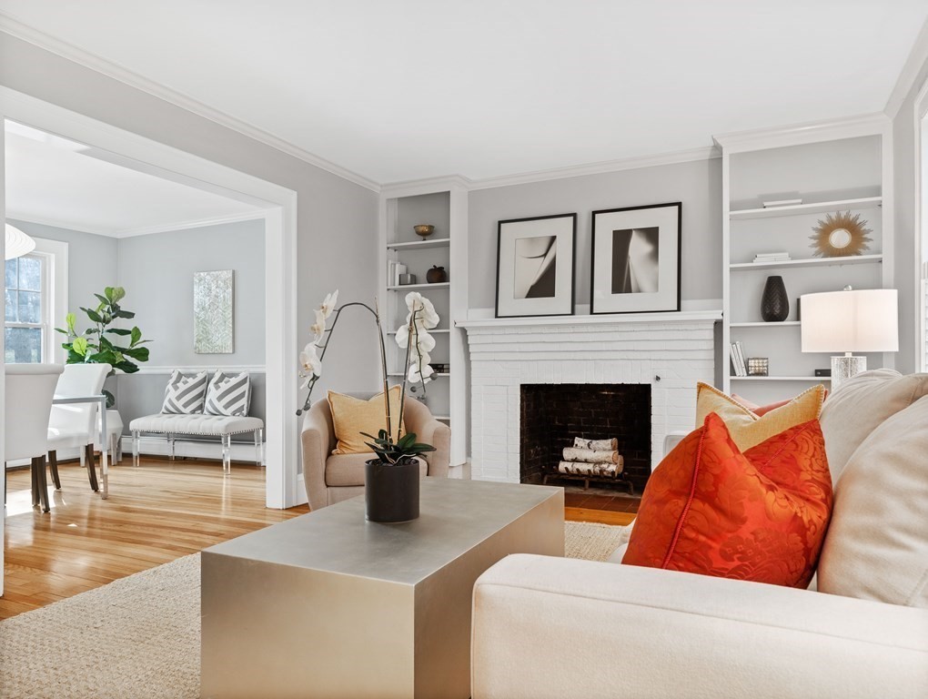 48 Hundreds Road Wellesley, MA 02481 - Photo 6 of 32