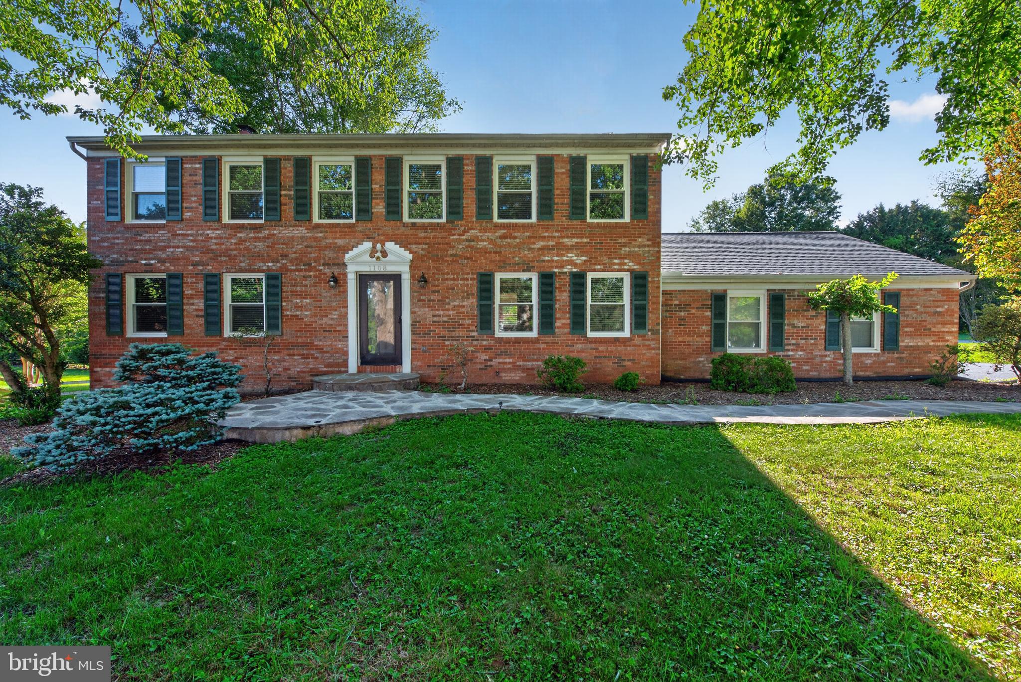 1108 Riva Ridge Drive Great Falls, VA 22066 - Photo 2 of 33