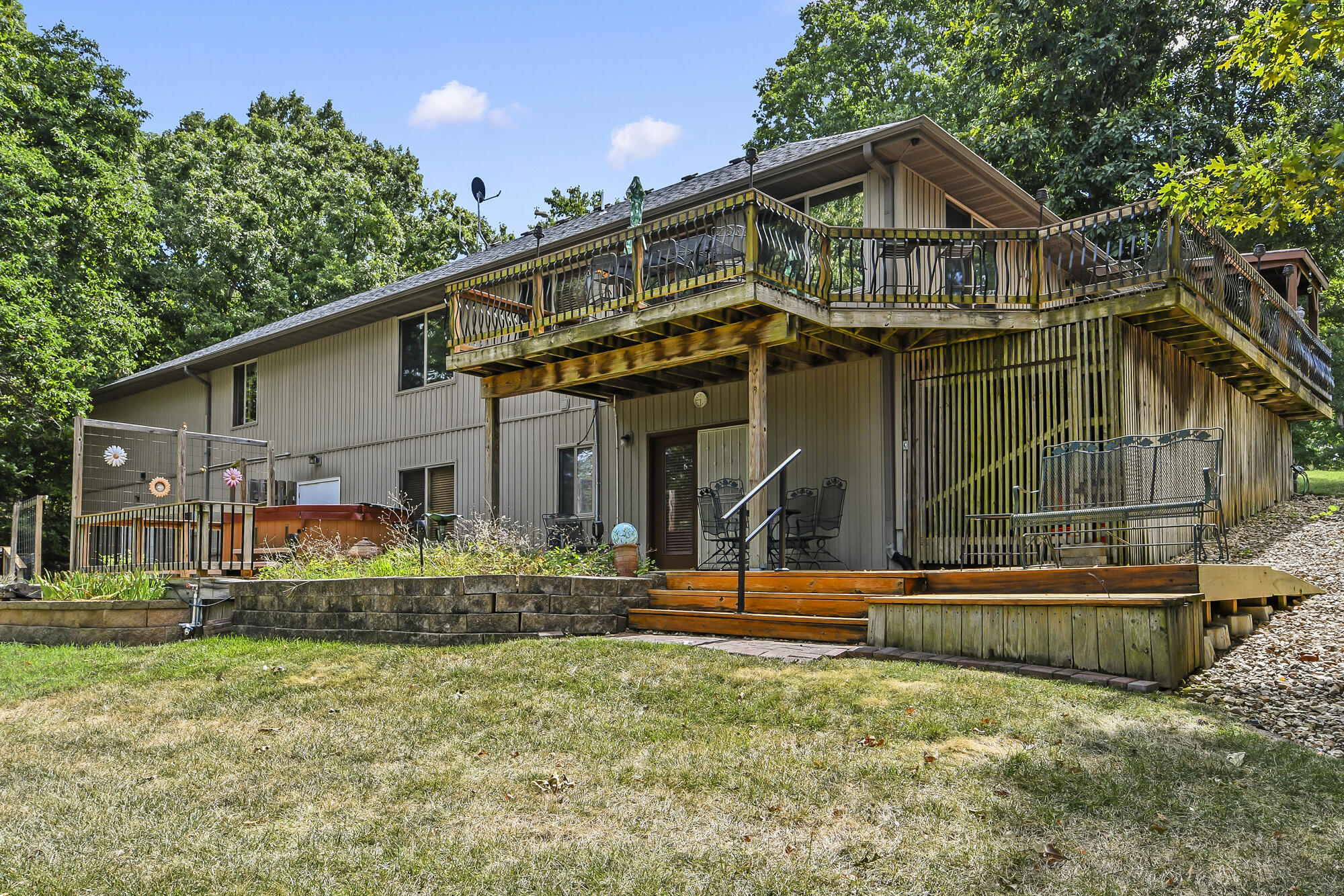 15 Lovers Lane Reeds Spring, MO 65737 - Photo 41 of 71 Back View