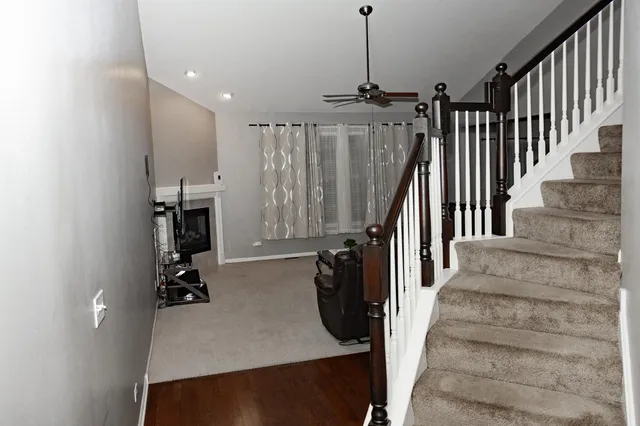 a view of entryway and hall