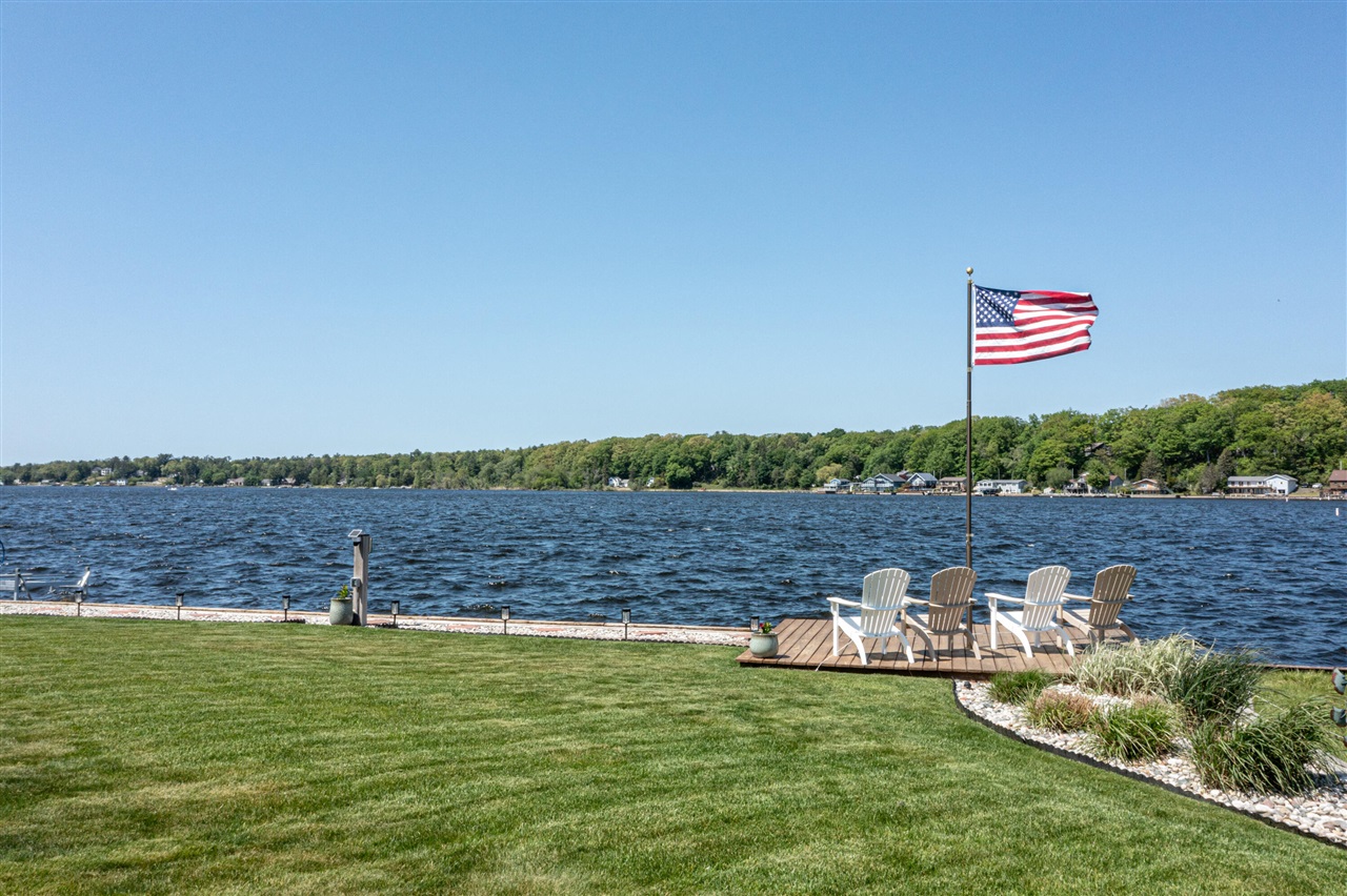 5400 Tonto Road Pentwater, MI 49449 - Photo 11 of 56