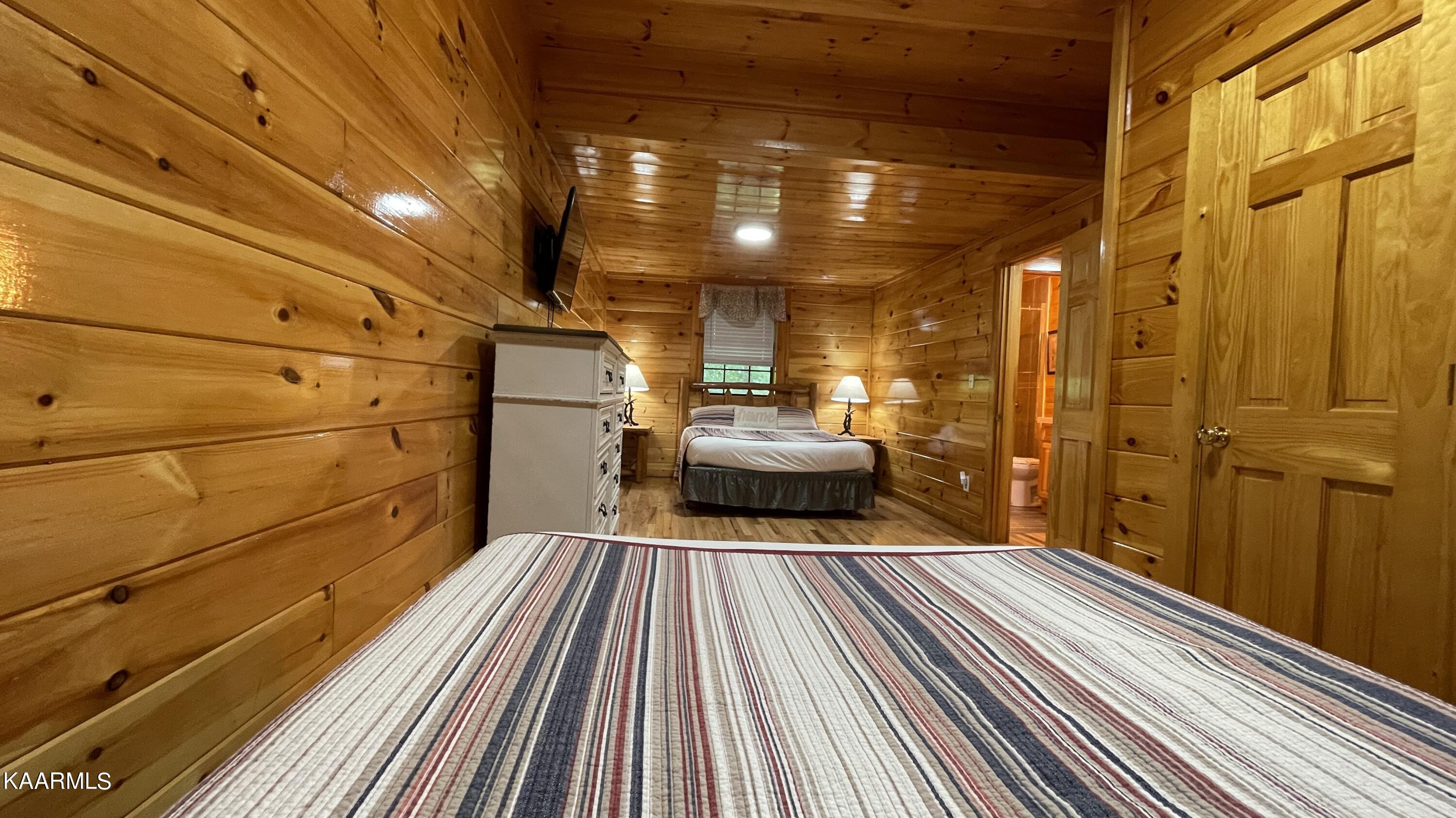 2515 Walnut Rdg Hl Way Pigeon Forge, TN 37862 - Photo 20 of 33 IMG_5100