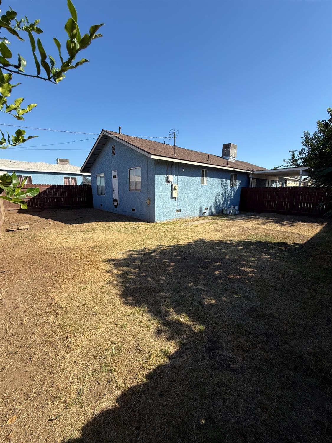 460 South Dearing Avenue Fresno, CA 93702 - Photo 23 of 23 a front view of house with yard