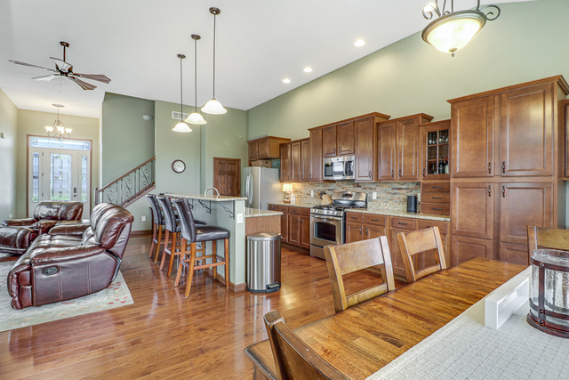 2301 Heather Ridge Drive Normal, IL 61761 - Photo 13 of 46