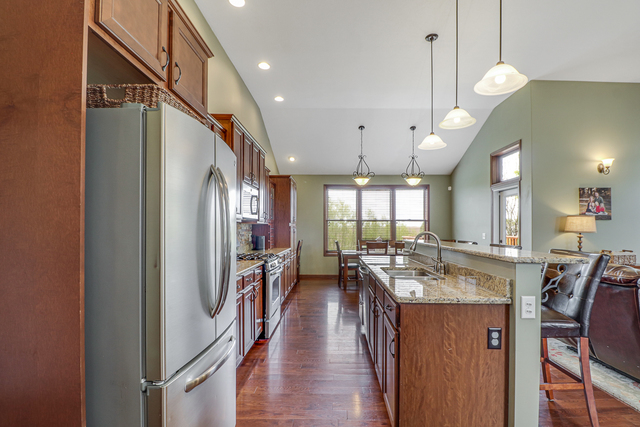 2301 Heather Ridge Drive Normal, IL 61761 - Photo 9 of 46