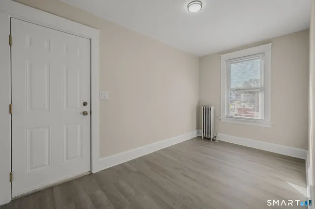 $1,700 | 113 Pequot Avenue, Unit 3, New London, CT 06320