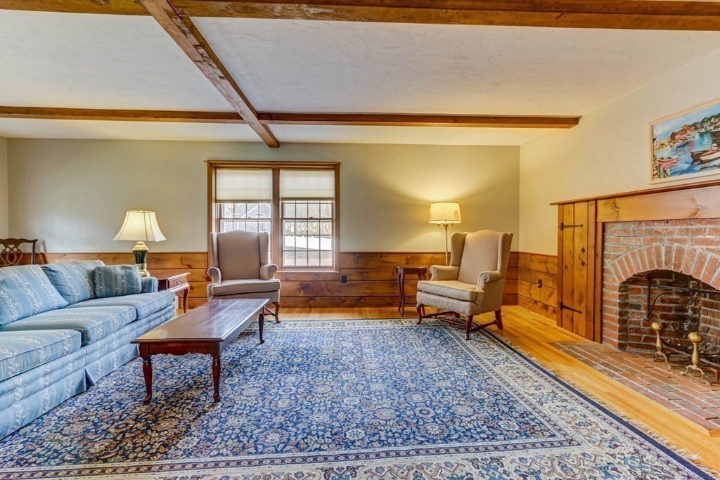 21 Fox Run Road Medway, MA 02053 - Photo 10 of 34 Gallery Image 10