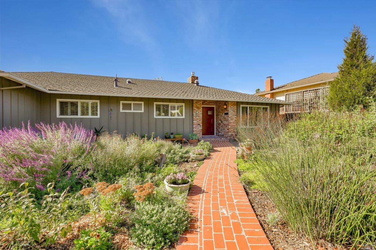 2225 Hillside Drive Santa Rosa, CA 95404 - Photo 1 of 1 Gallery Image 1