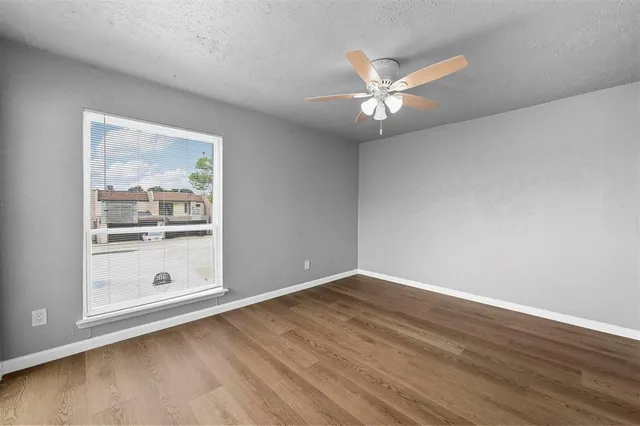 $2,290 | 10430 Las Brisas Drive, Dallas, TX 75243