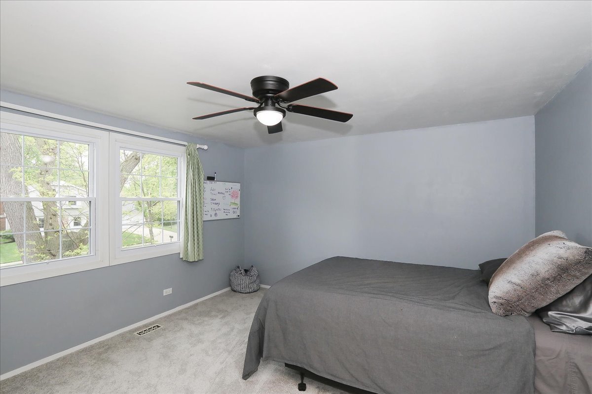174 Timber Hill Road Buffalo Grove, IL 60089 - Photo 26 of 38