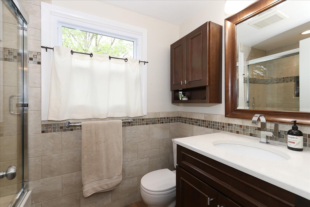 174 Timber Hill Road Buffalo Grove, IL 60089 - Photo 27 of 38