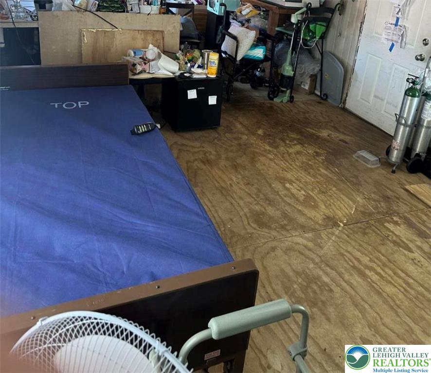 19 Roth Avenue Mertztown, PA 19539 - Photo 7 of 26 a living room with furniture