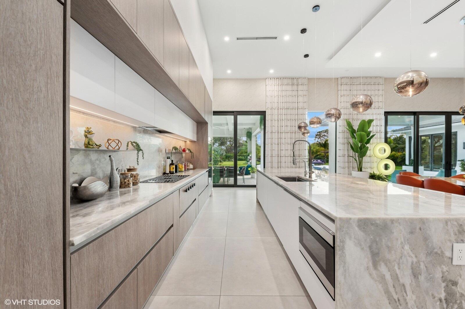 8533 North Native Dancer Road Palm Beach Gardens, FL 33418 - Photo 24 of 61 43_8533NativeDancerRdE_2043_Large