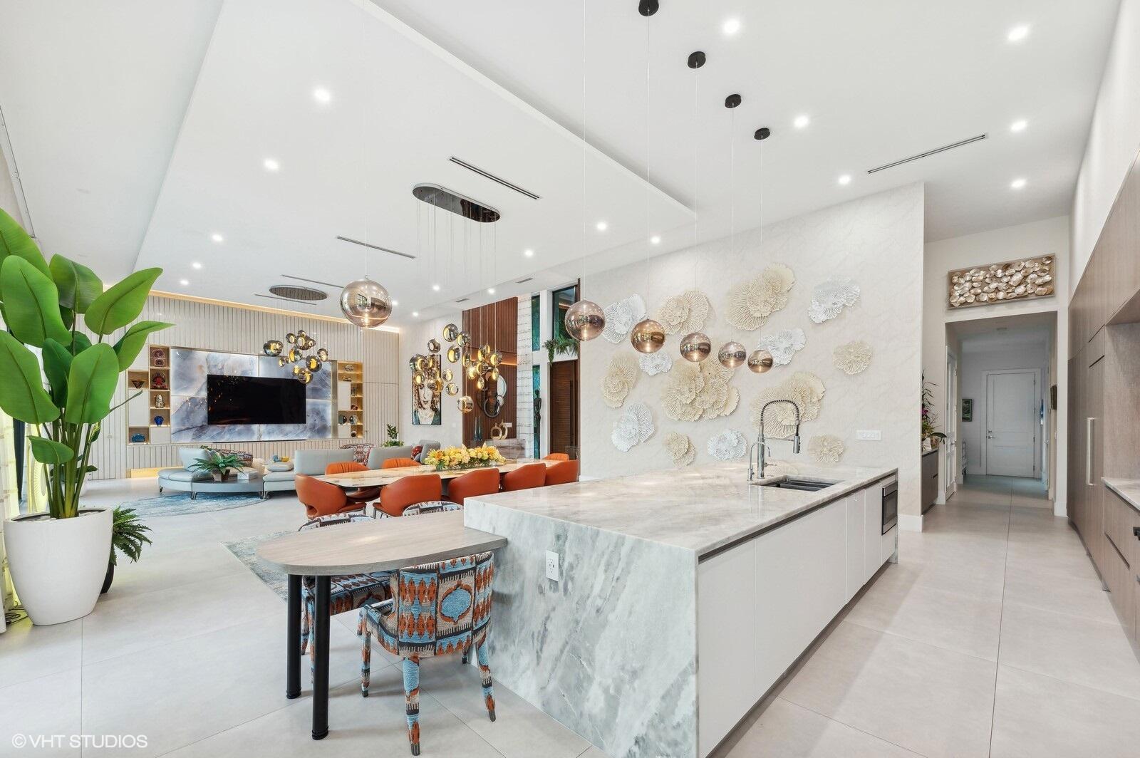 8533 North Native Dancer Road Palm Beach Gardens, FL 33418 - Photo 27 of 61 46_8533NativeDancerRdE_2046_Large