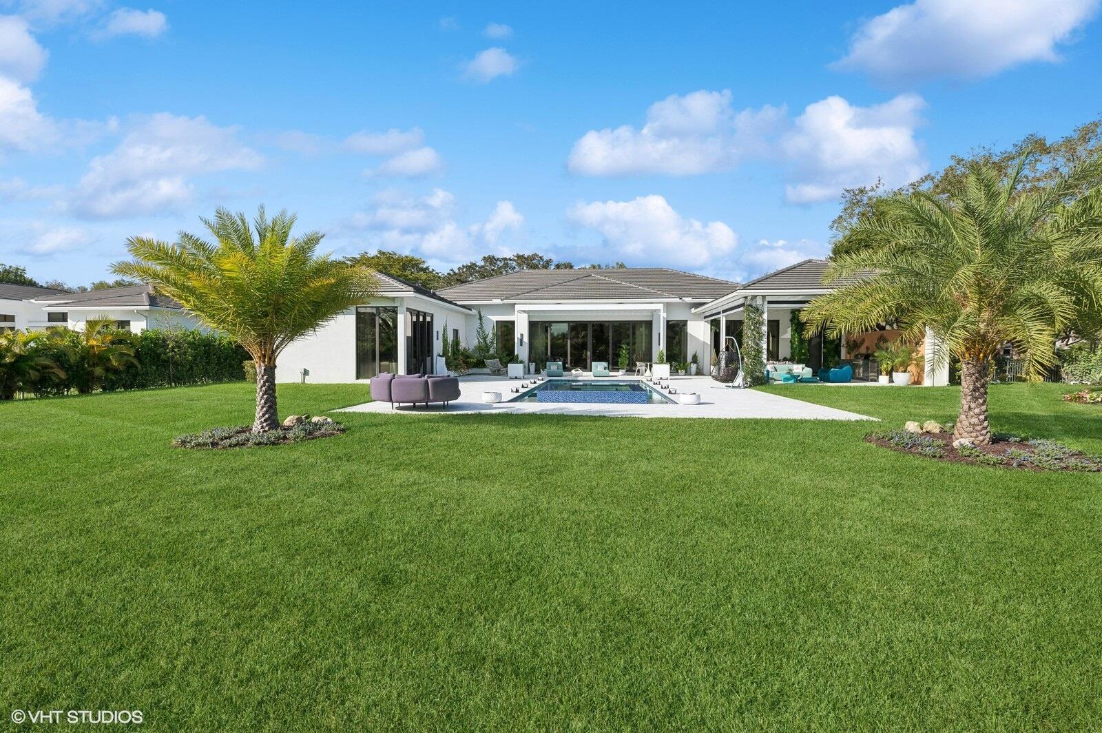 8533 North Native Dancer Road Palm Beach Gardens, FL 33418 - Photo 59 of 61 23_8533NativeDancerRdE_2023_Large