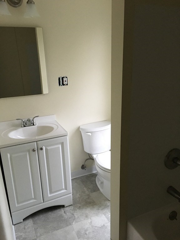 110 Crescent Avenue, Unit 1 Melrose, MA 02176 - Photo 4 of 7