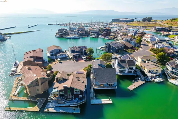 $1,200,000 | 1293 Sanderling Island, Richmond, CA 94801