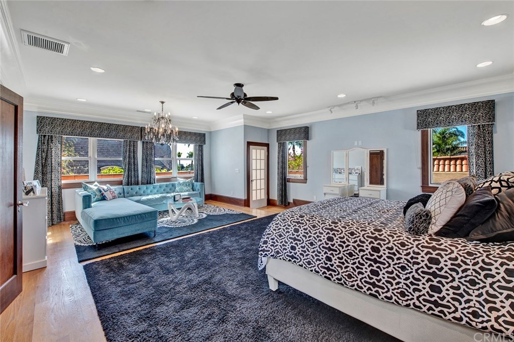 274 Argonne Avenue Long Beach, CA 90803 - Photo 43 of 73