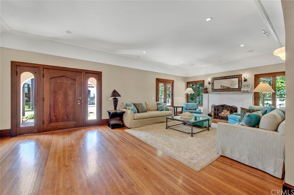 274 Argonne Avenue Long Beach, CA 90803 - Photo 8 of 73