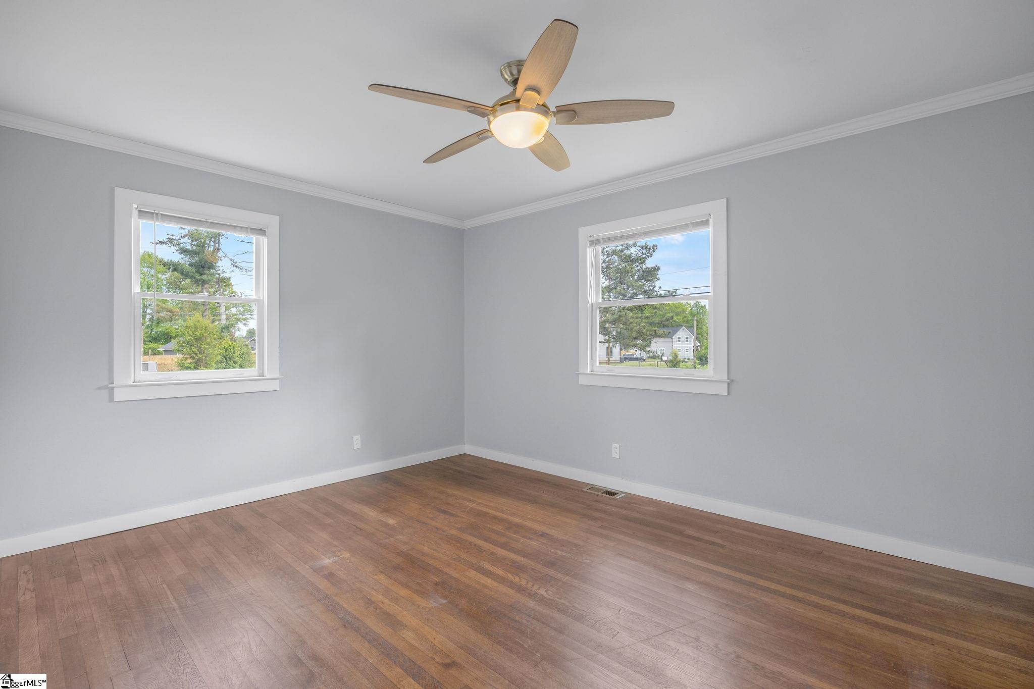 6 Pleasant Ridge Avenue Greenville, SC 29605 - Photo 17 of 34