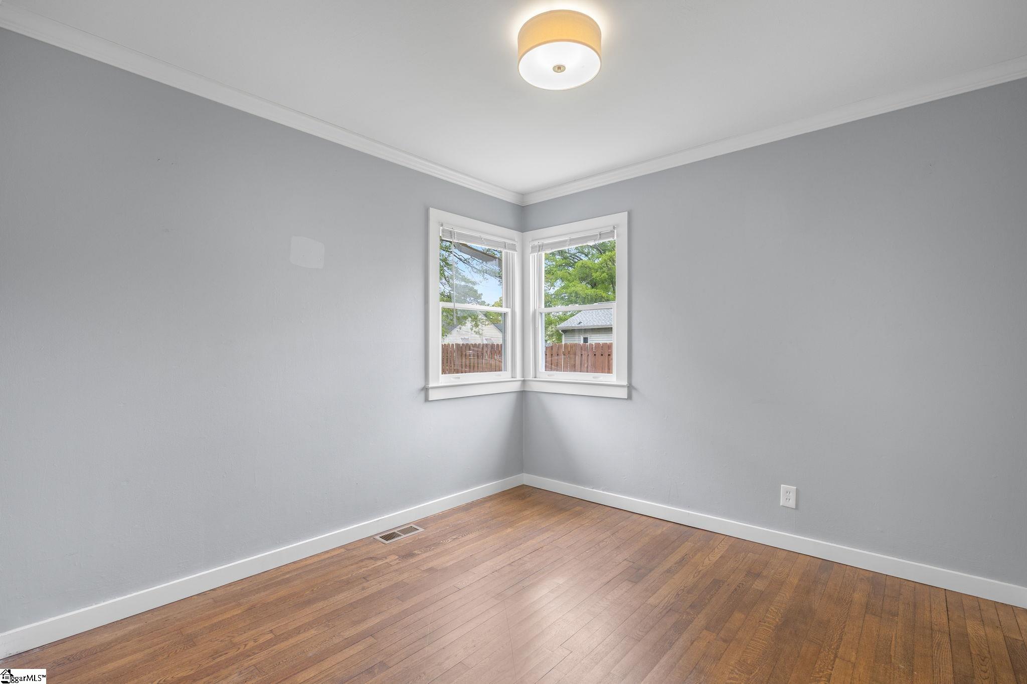 6 Pleasant Ridge Avenue Greenville, SC 29605 - Photo 20 of 34