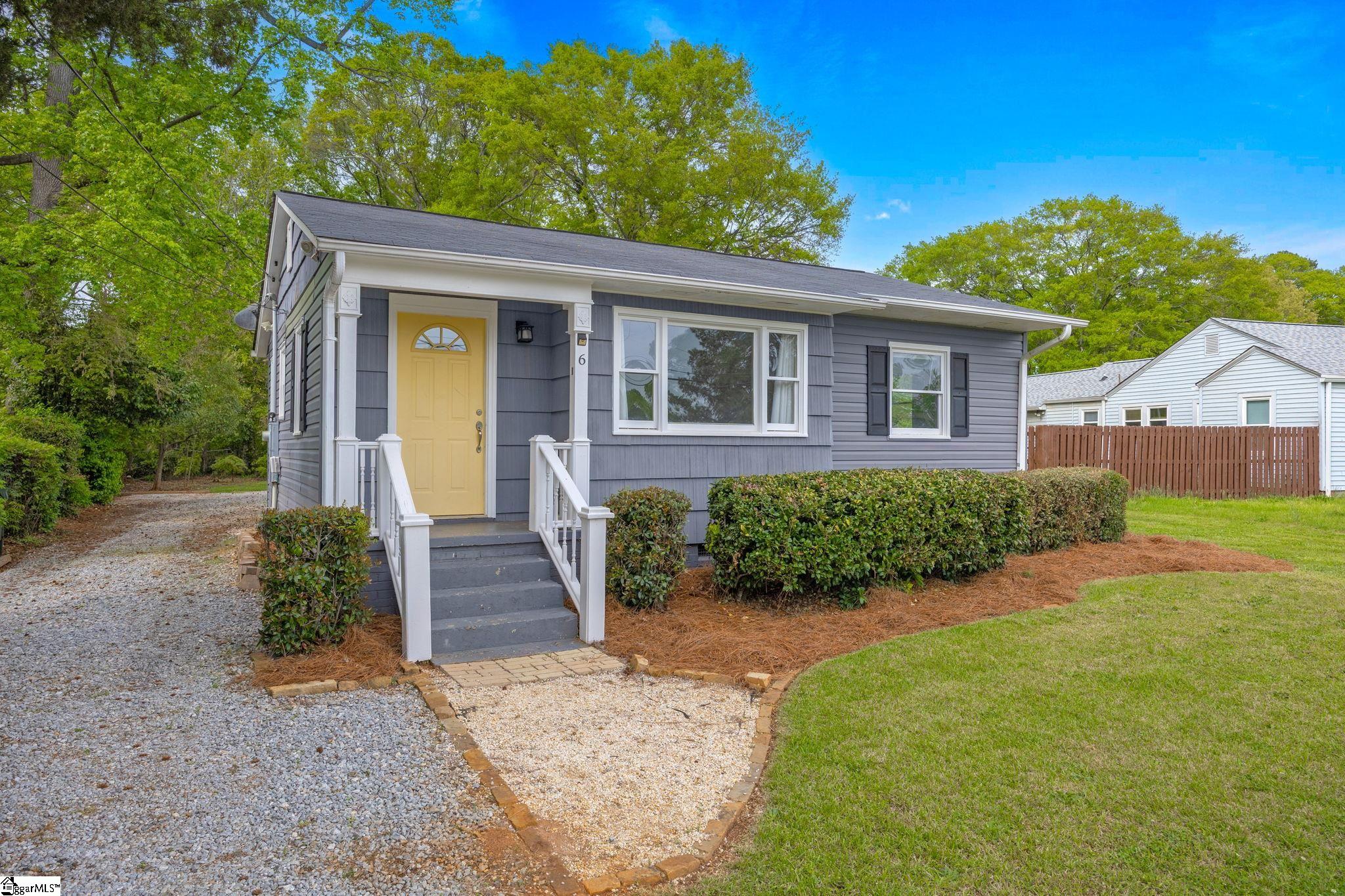 6 Pleasant Ridge Avenue Greenville, SC 29605 - Photo 3 of 34