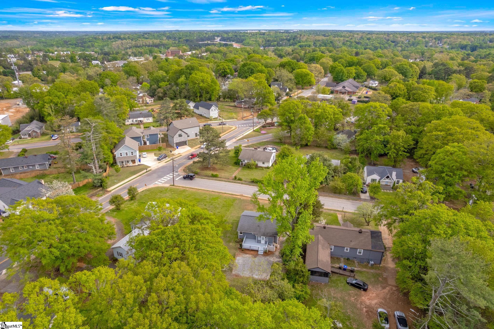 6 Pleasant Ridge Avenue Greenville, SC 29605 - Photo 32 of 34