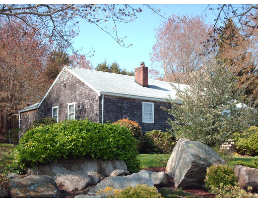 8 Riverview Road Gloucester, MA 01930 - Photo 2 of 14 Gallery Image 2