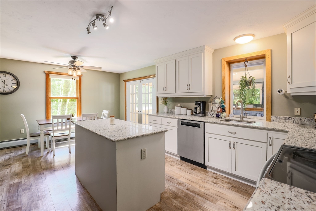 27 Davis Street Rutland, MA 01543 - Photo 23 of 39
