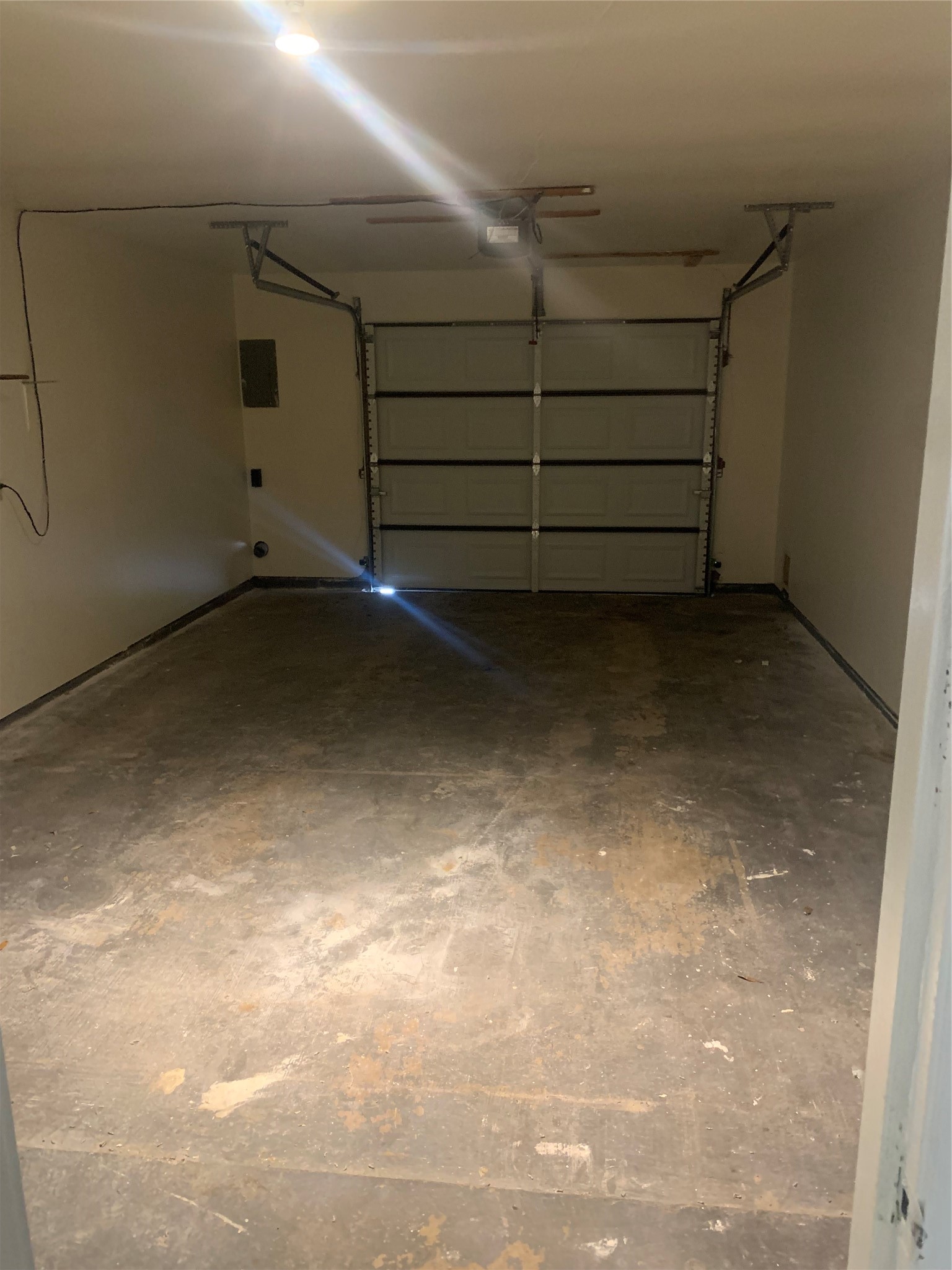 713-715 Cincinnati Street Angleton, TX 77515 - Photo 6 of 6 a view of a garage