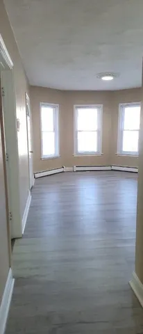 $2,300 | 38 Glenham Street, Providence, RI 02907