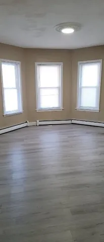 $2,300 | 38 Glenham Street, Providence, RI 02907