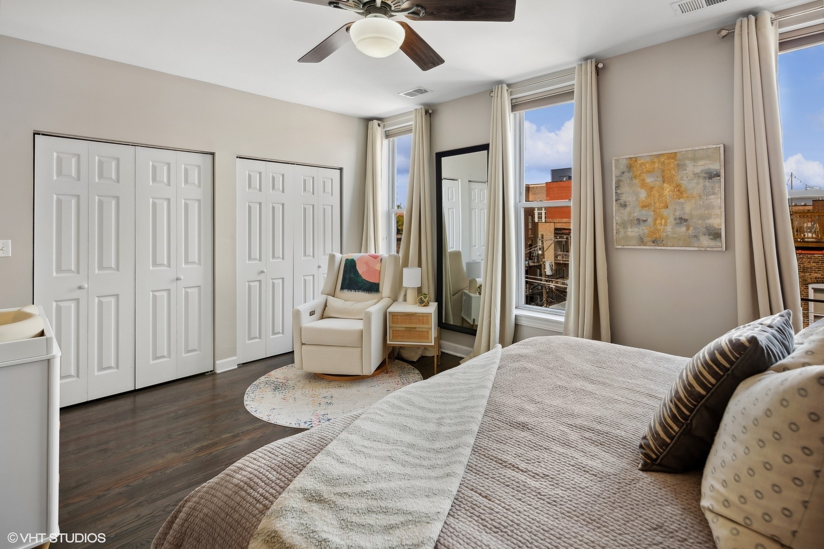 1326 West Huron Street, Unit 4 Chicago, IL 60642 - Photo 16 of 20 a bedroom with a bed and furniture
