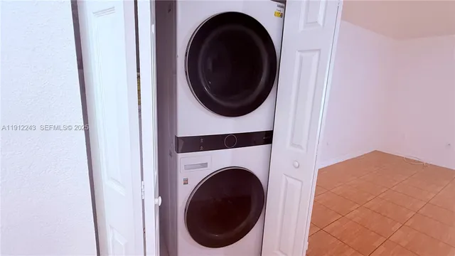 $2,500 | 2243 Northwest 135th Terrace, Unit 2243, Opa-Locka, FL 33054