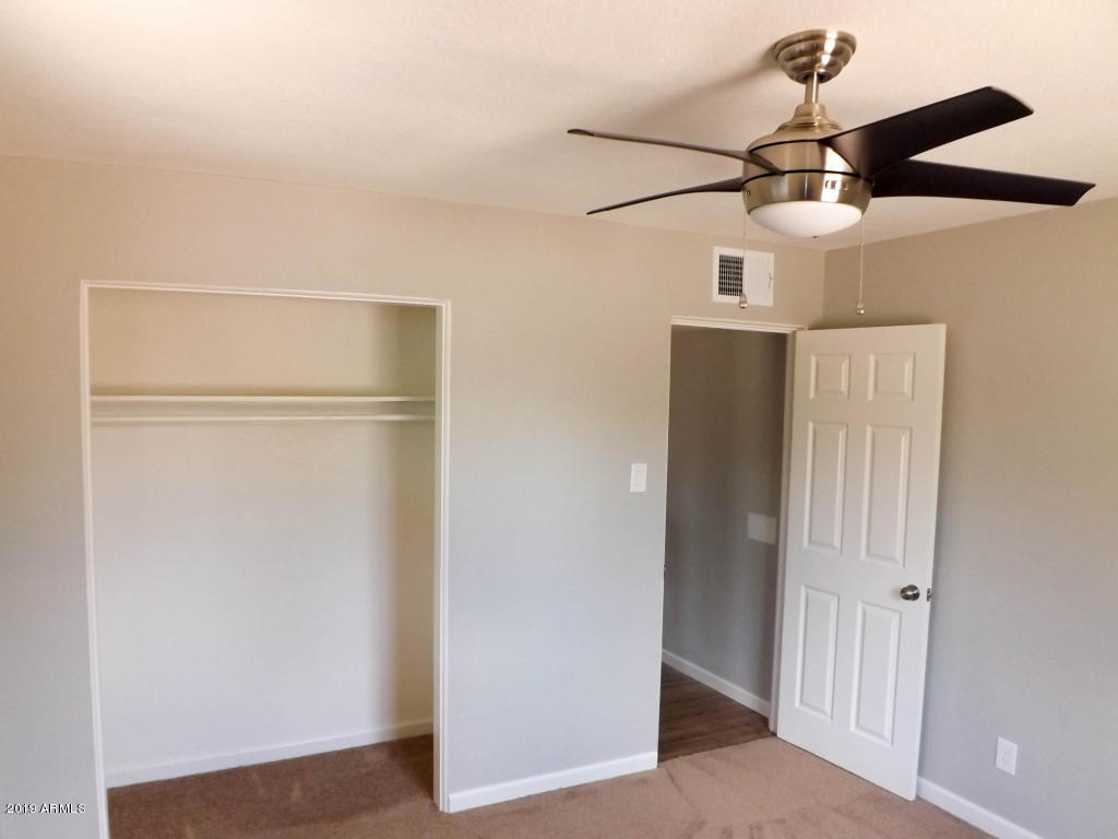 2022 West Osborn Road Phoenix, AZ 85015 - Photo 20 of 36 20