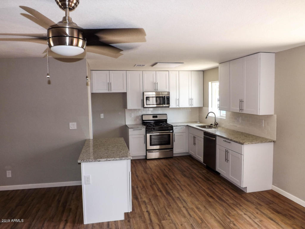 2022 West Osborn Road Phoenix, AZ 85015 - Photo 5 of 36 5