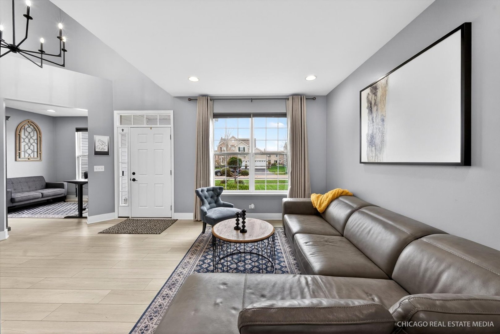 147 Reston Lane Gilberts, IL 60136 - Photo 5 of 38