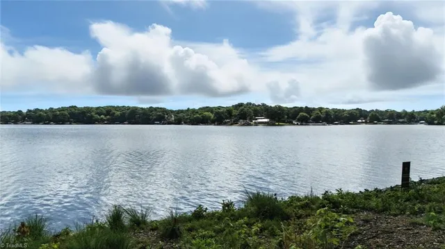 $474,000 | 245 Sailor's Rest Drive, Lexington, NC 27292