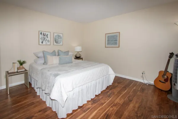 $880,000 | 12733 Via Nasca, San Diego, CA 92128