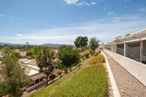 $880,000 | 12733 Via Nasca, San Diego, CA 92128