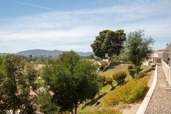 $880,000 | 12733 Via Nasca, San Diego, CA 92128