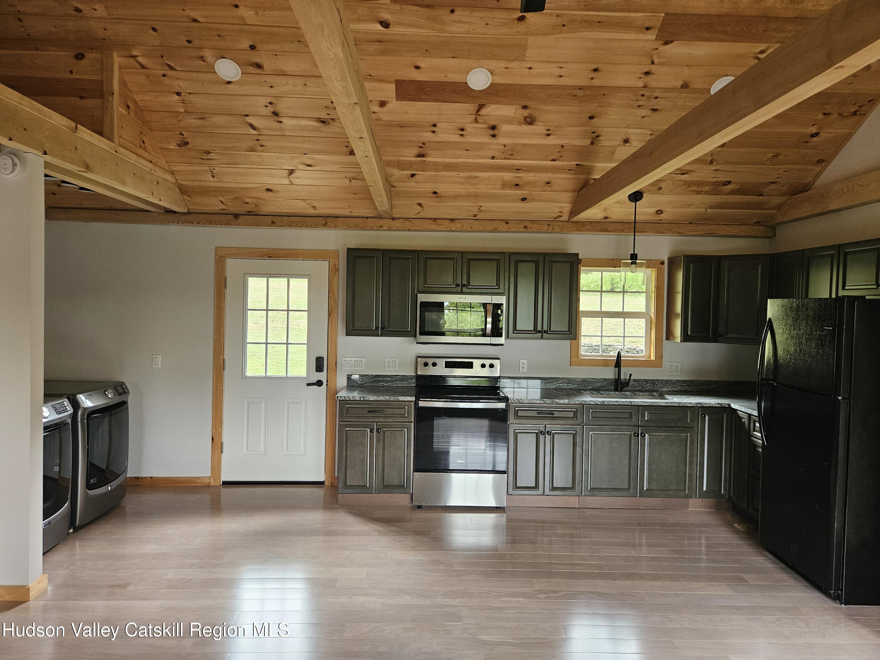 20 Reich Road Cornwallville, NY 12418 - Photo 16 of 53 Kitchen