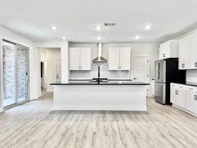 $3,760 | 8736 Kington, Frisco, TX 75036