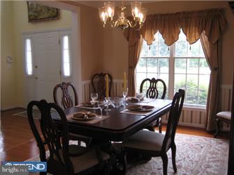87 Brooks Road Moorestown, NJ 08057 - Photo 3 of 8 Dining Room